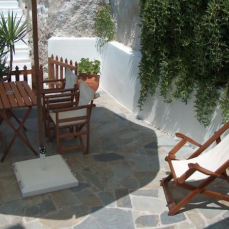 Villa Notos Adamantas  Buitenkant foto